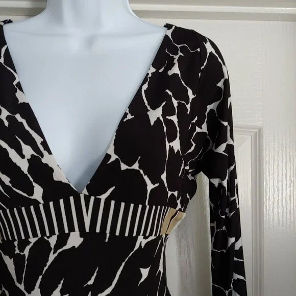 Just Cavalli Deep V-Neck Mob Wife Chic Animal Print Designer Top 42/M - Picture 3 of 12